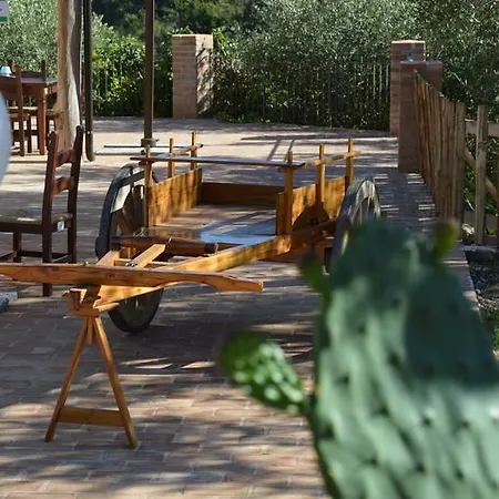 Azienda Agrituristica Carida * Zaccanopoli