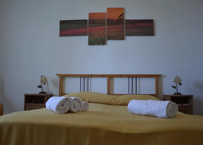 农家乐 Azienda Agrituristica Carida *