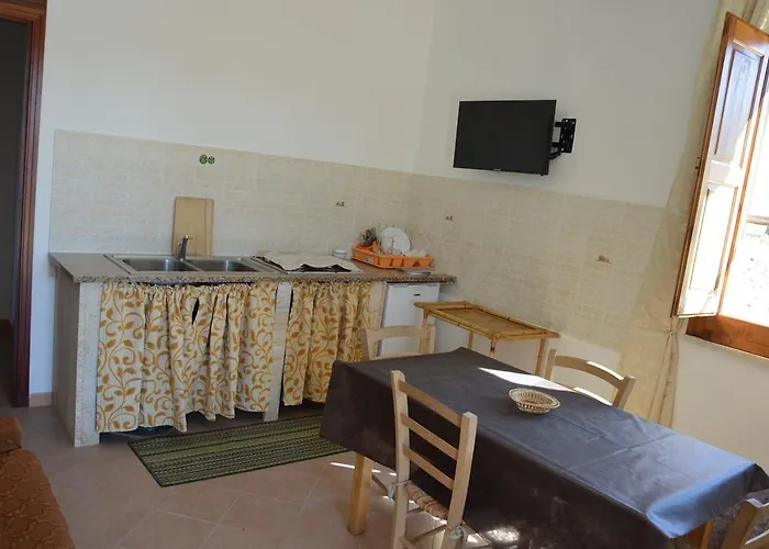 农家乐 Azienda Agrituristica Carida Zaccanopoli