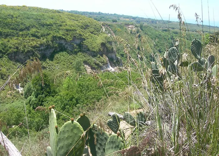 Azienda Agrituristica Carida * Zaccanopoli